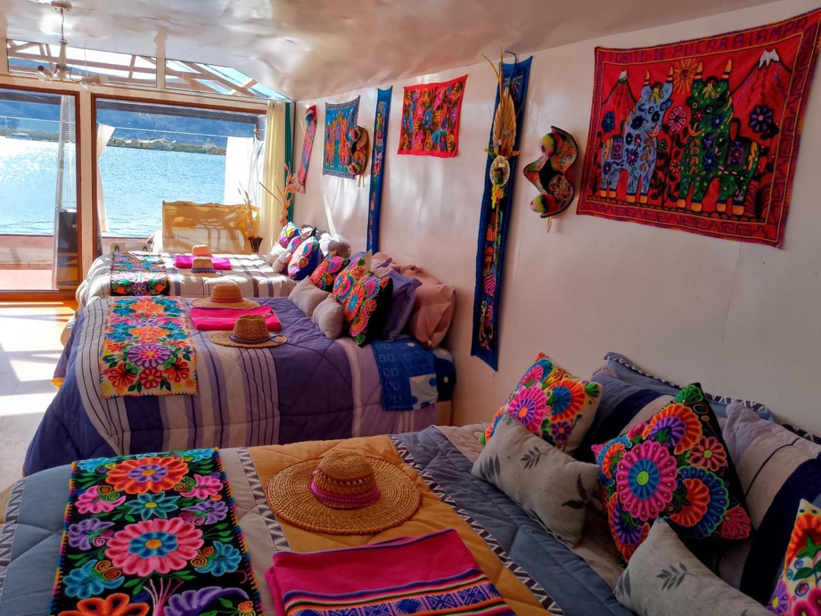 Uros Titikaka The Best Lodge Puno Exterior photo