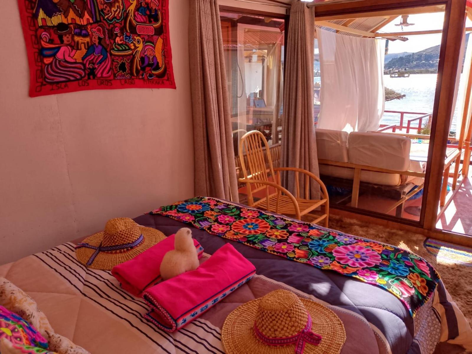 Uros Titikaka The Best Lodge Puno Exterior photo